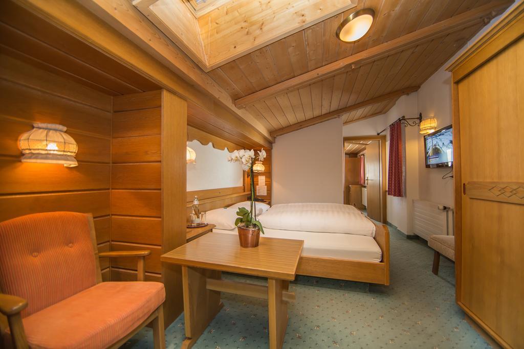 Hotel Cresta 萨姆瑙恩 客房 照片